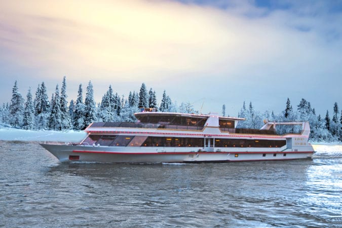 ms-kaiserin-elisbeth-aussenansicht-winter