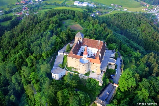 Schloss Krumbach_Schloss Luft