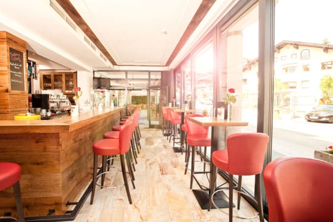 sporthotel-reisch-bar