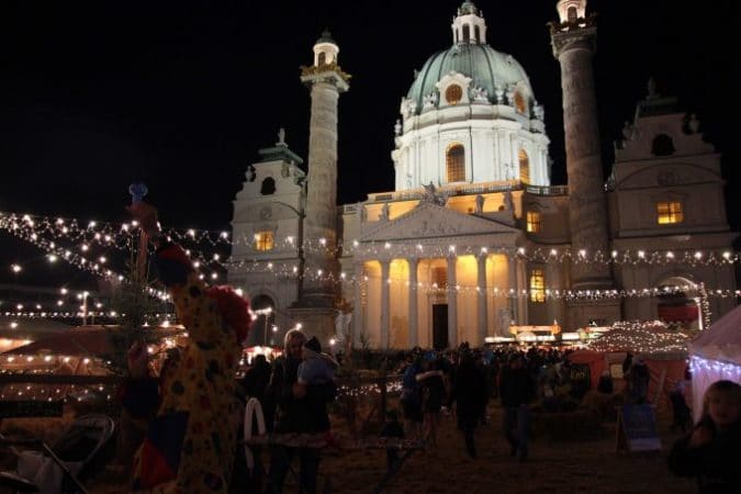 Art_AdventKarlsplatz2-680x453