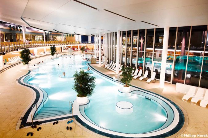 spa_resort_therme_geinberg_innenbecken